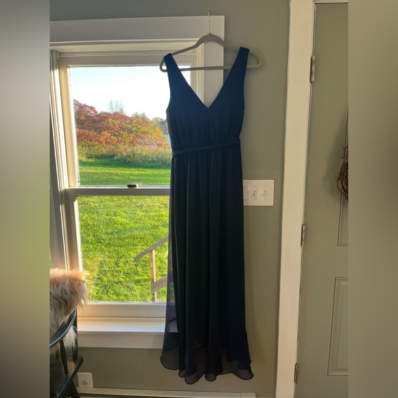 David’s Bridal Ruffle Trim Chiffon Faux Wrap Bridesmaid Dress - Picture 7 of 9